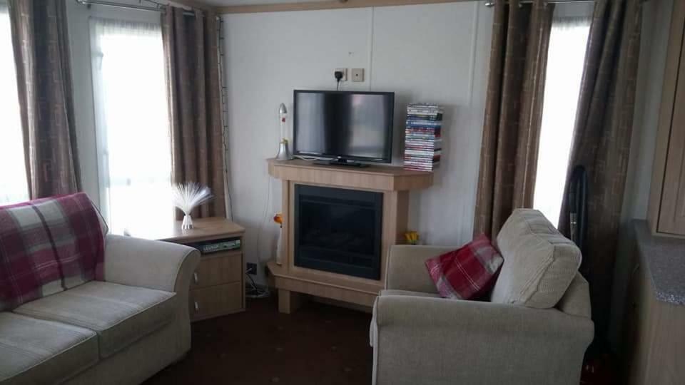 Chapmanholidaylets Cayton Bay 外观 照片